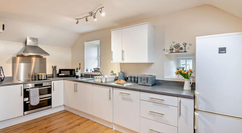 Photo of 3 Bed in Tow Law