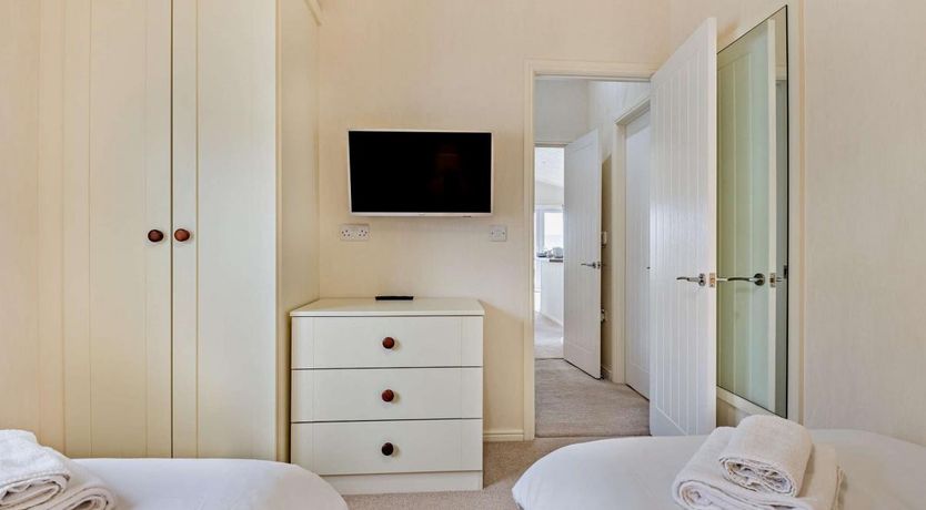 Photo of 2 Bed in Swanage