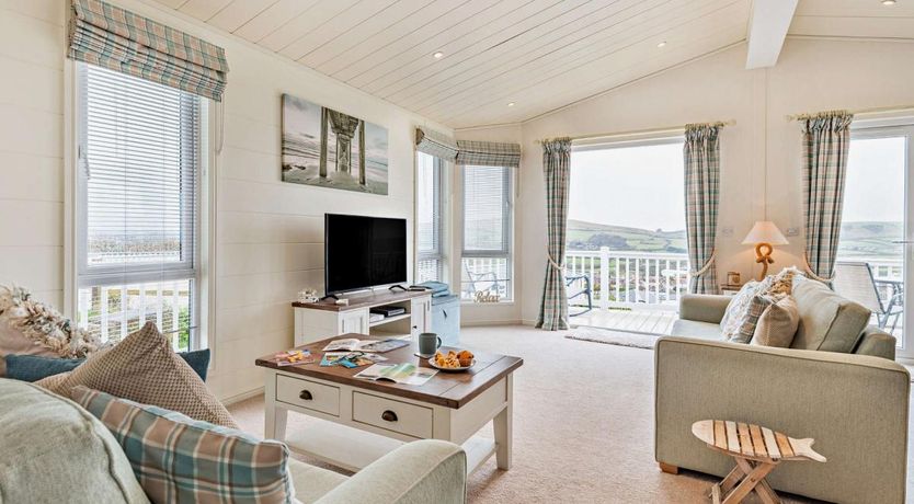 Photo of 2 Bed in Swanage