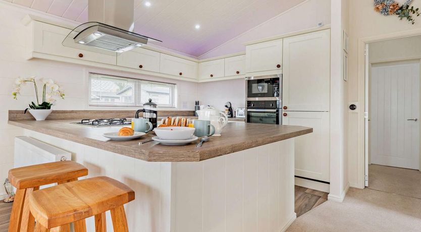 Photo of 2 Bed in Swanage