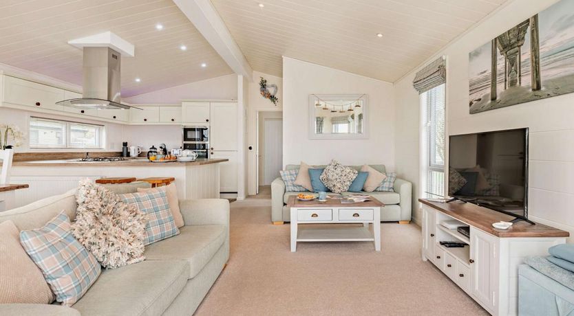 Photo of 2 Bed in Swanage