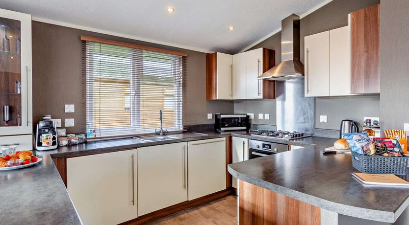 Photo of 3 Bed in Strachan