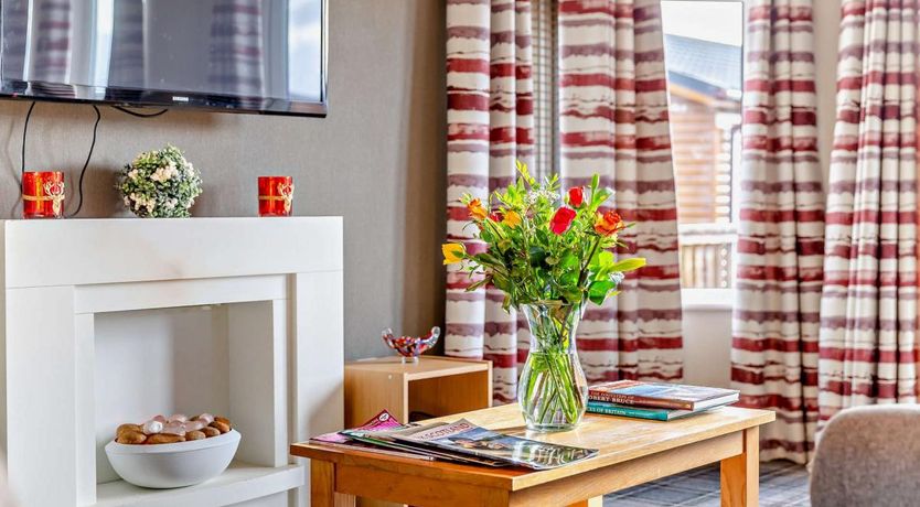 Photo of 3 Bed in Strachan