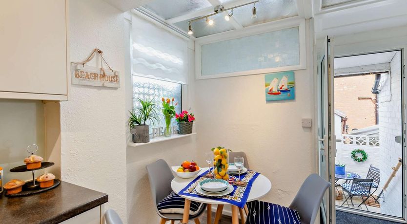 Photo of 2 Bed in Lytham St. Annes