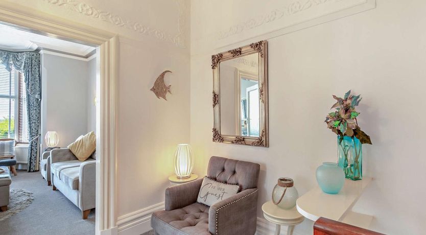 Photo of 2 Bed in Lytham St. Annes