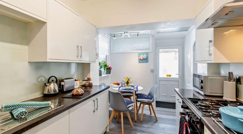 Photo of 2 Bed in Lytham St Annes