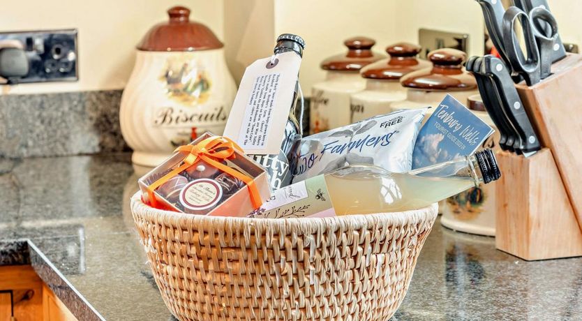 Photo of 3 Bed in Lower Rochford