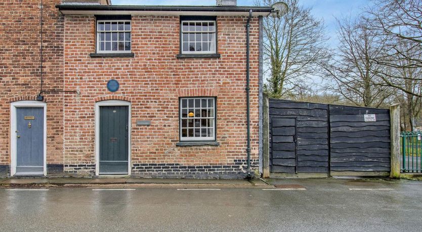 Photo of 2 Bed in Llanidloes