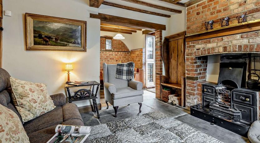 Photo of 2 Bed in Llanidloes