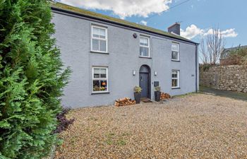 Cottage in West Wales Holiday Home