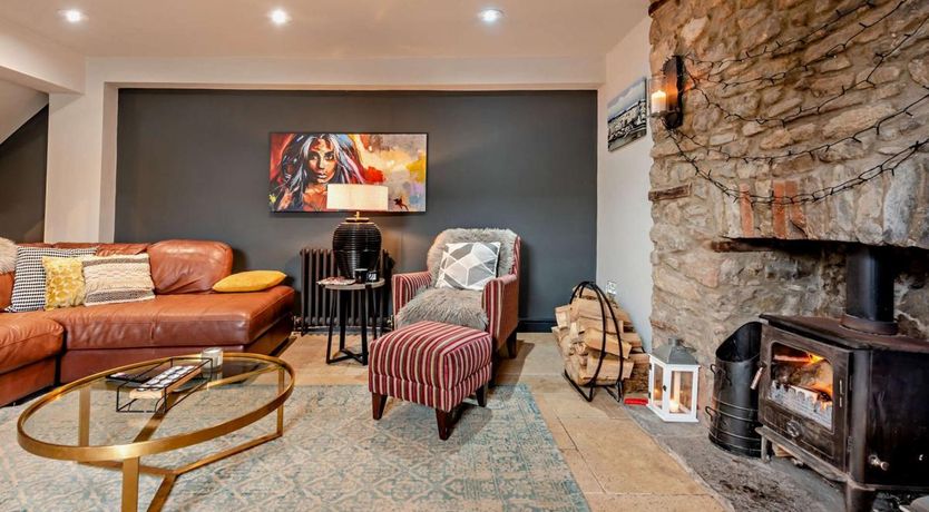 Photo of 3 Bed in St. Florence