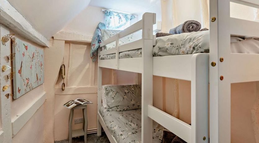 Photo of 2 Bed in Pett