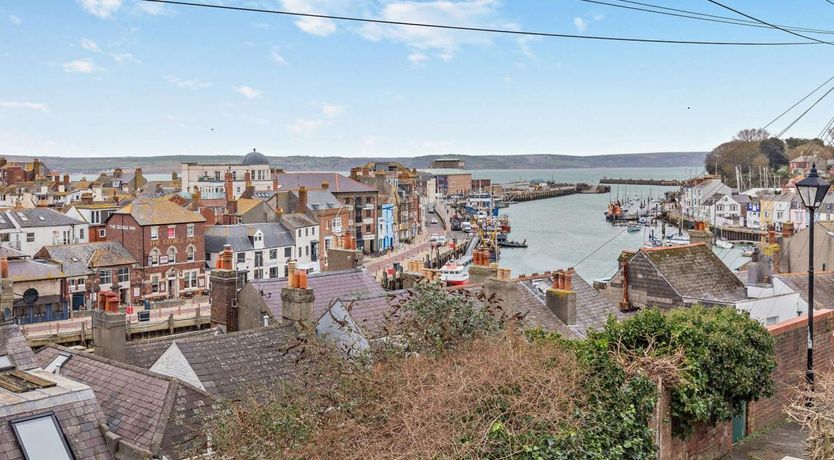 Photo of in Weymouth (94093)