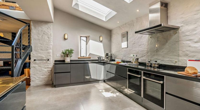 Photo of 2 Bed in Talgarth