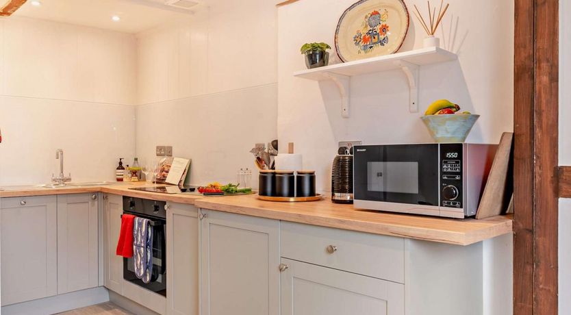 Photo of 1 Bed in Chetnole