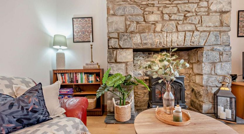 Photo of 2 Bed in New Quay