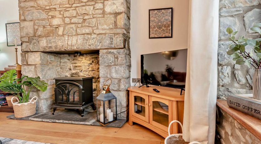 Photo of 2 Bed in New Quay