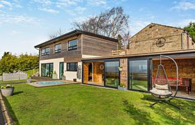 Photo of cottage-in-west-yorkshire-4