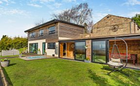 Photo of Cottage in West Yorkshire