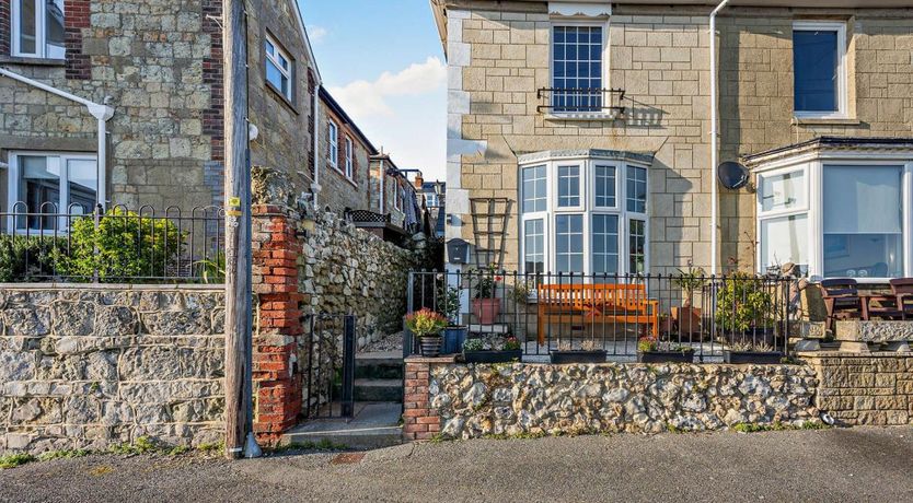 Photo of in Ventnor (94193)