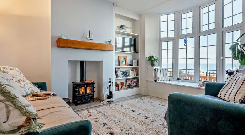 Photo of 2 Bed in Ventnor