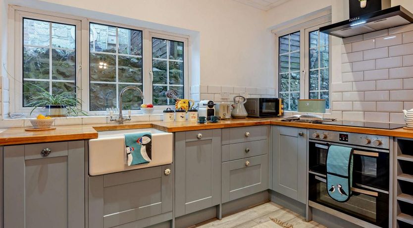 Photo of 2 Bed in Ventnor