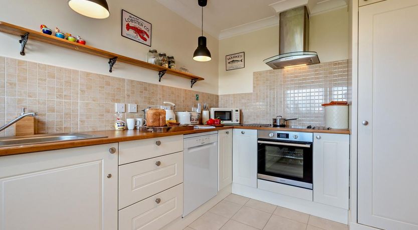 Photo of 2 Bed in Saundersfoot