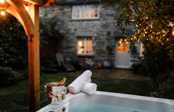 Bridge End Cottage Holiday Home