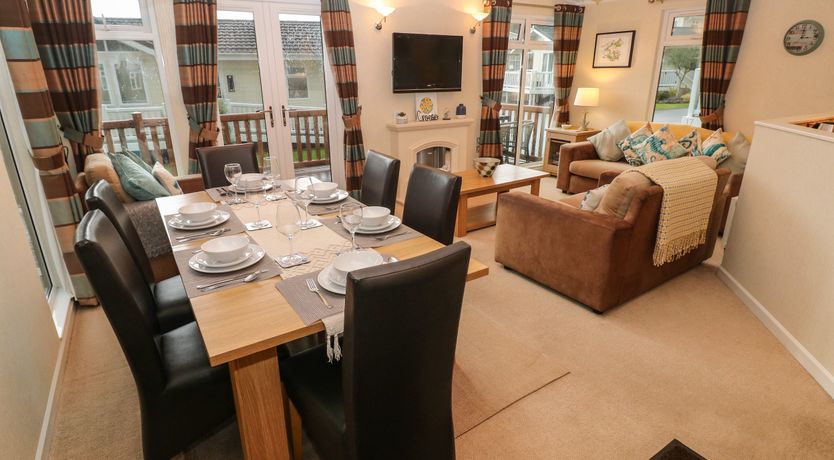 Photo of 16 Heritage Park