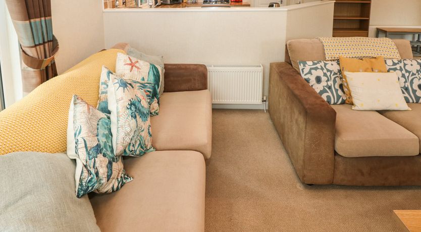 Photo of 16 Heritage Park