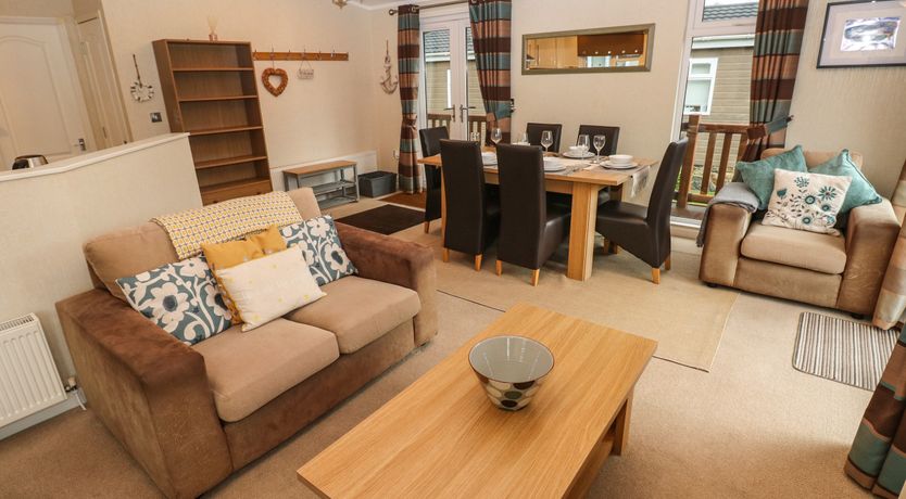 Photo of 16 Heritage Park