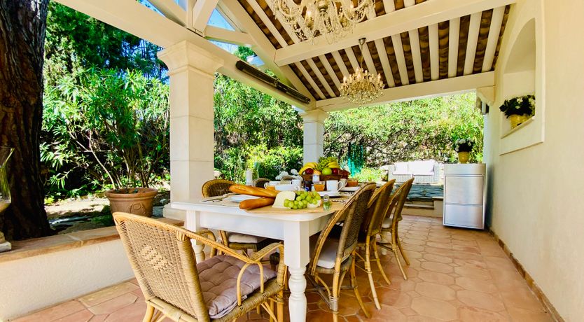 Photo of Orange & Cream