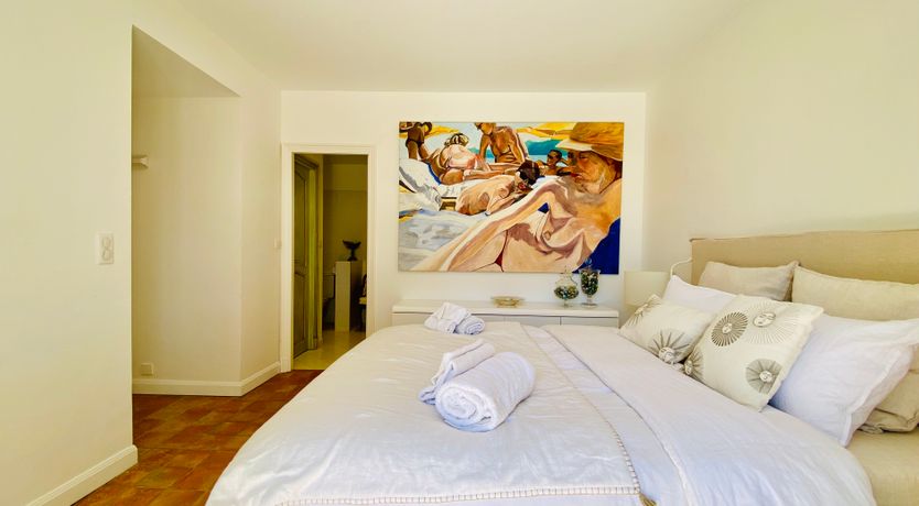 Photo of Orange & Cream