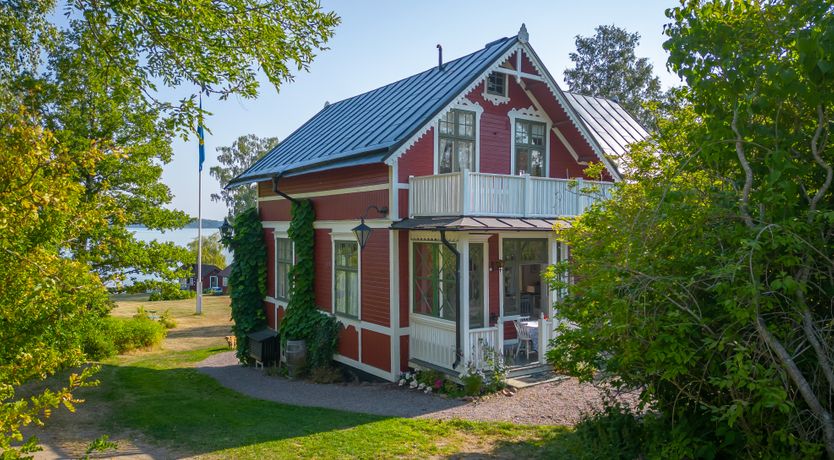 Photo of The Cuckoo's Nest