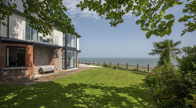 Photo of Owlscombe, Porlock Weir