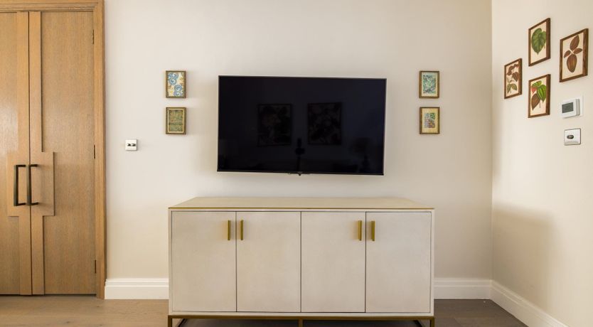 Photo of Sunny in Chelsea