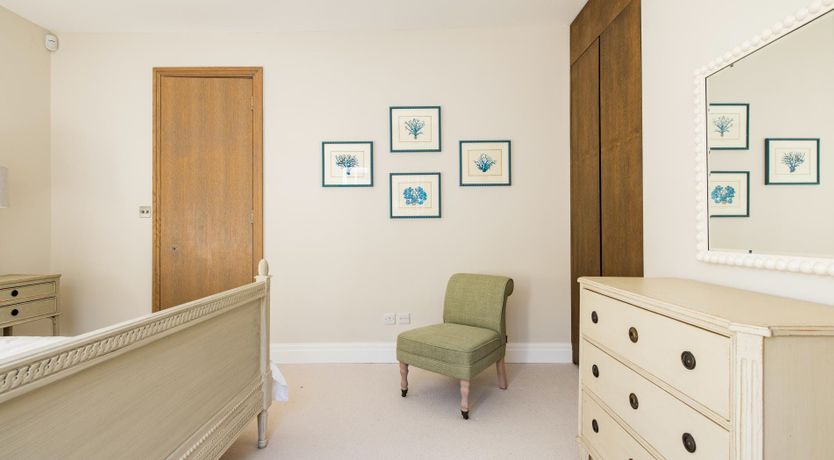 Photo of Sunny in Chelsea