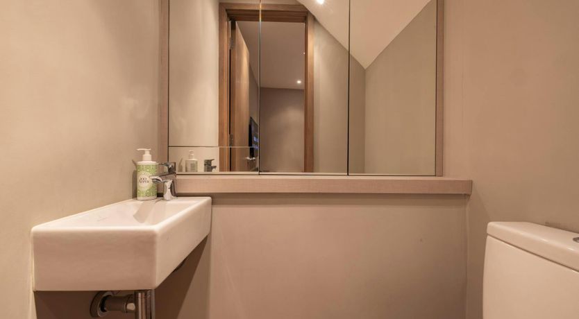 Photo of Sunny in Chelsea