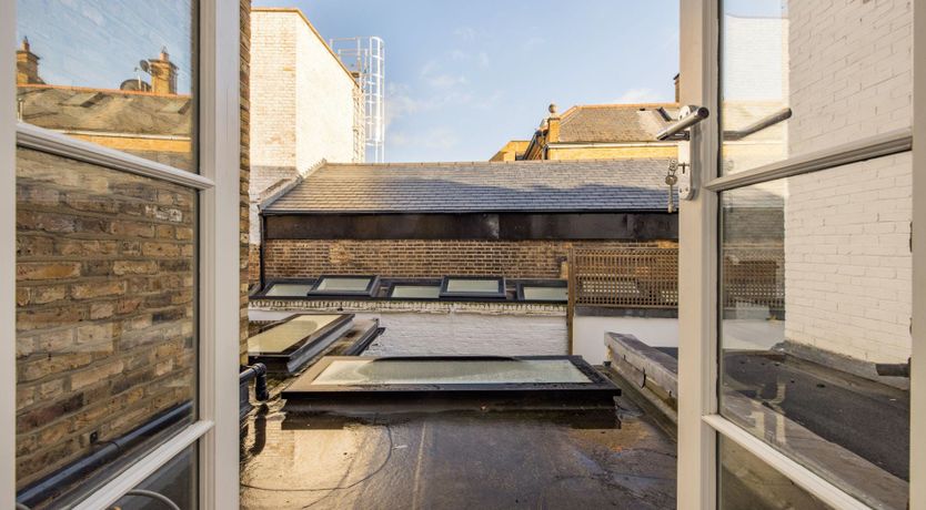 Photo of Sunny in Chelsea