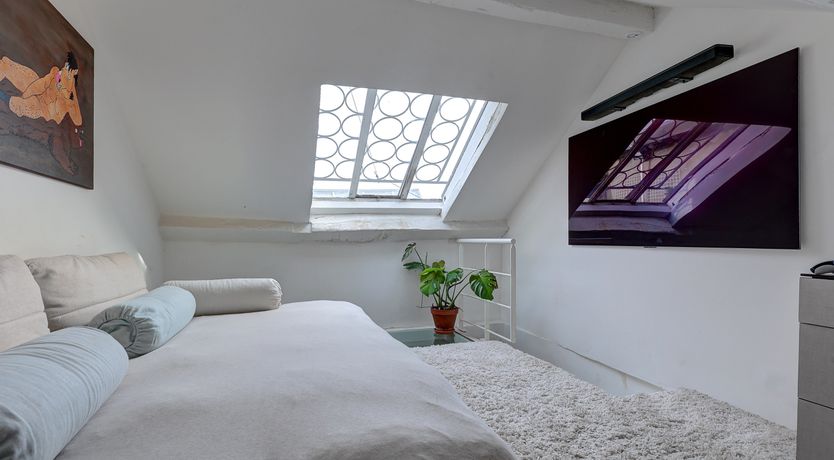 Photo of Audiophiles Only