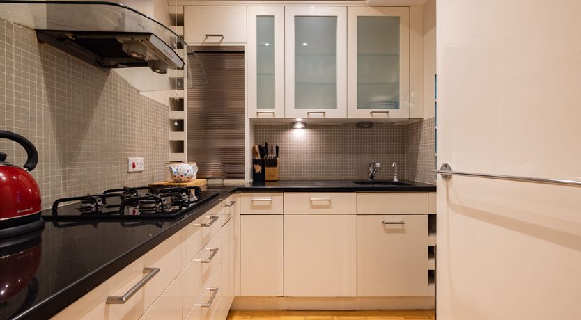 Photo of Earl's Retreat