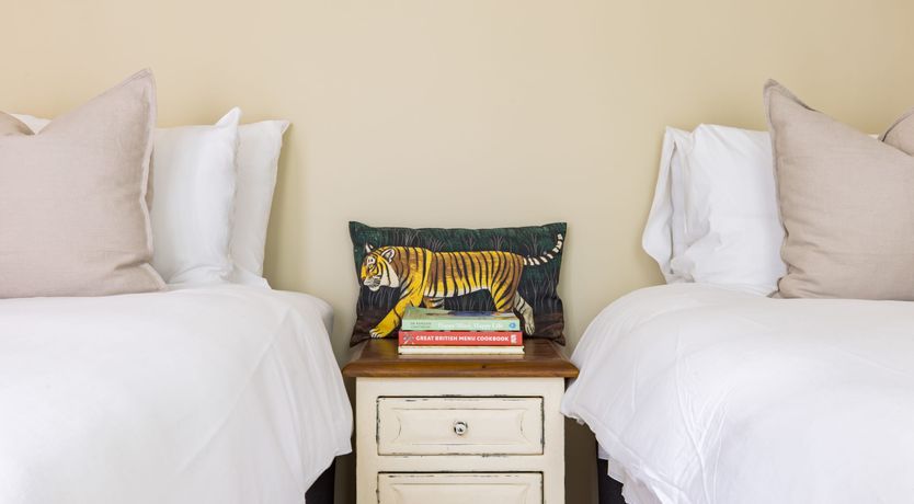 Photo of Earl's Retreat