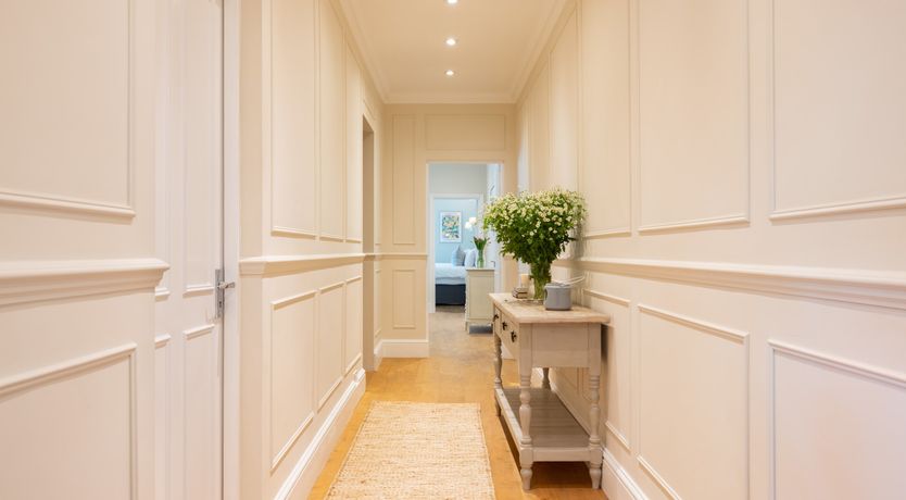 Photo of Earl's Retreat