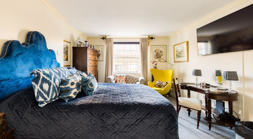 Photo of Mayfair Tradition