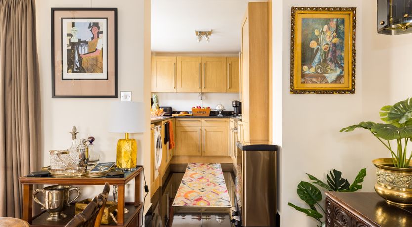 Photo of Mayfair Tradition