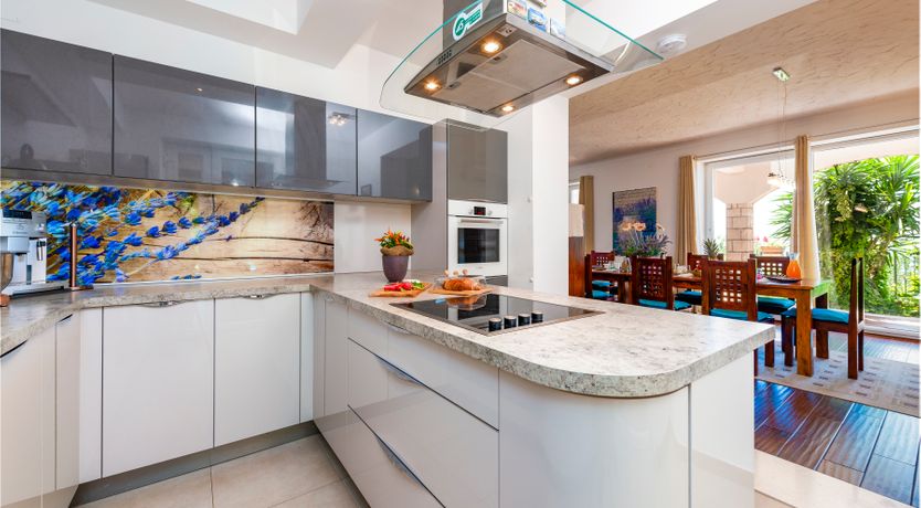 Photo of The Oyster Pearl