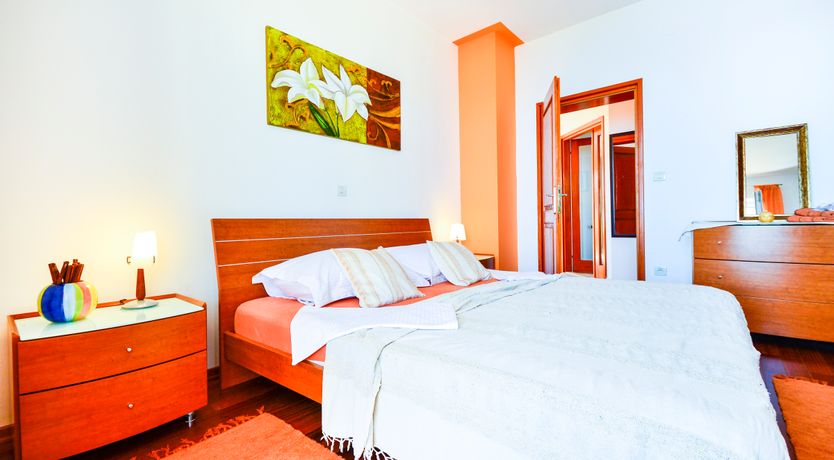 Photo of The Oyster Pearl