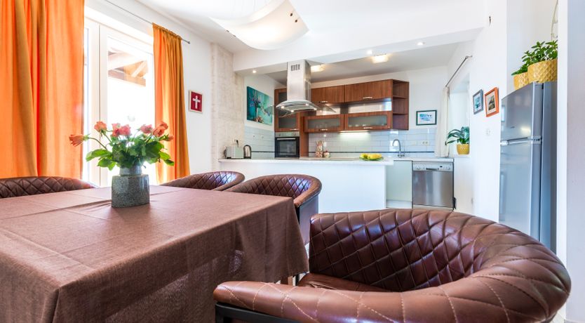 Photo of The Oyster Pearl