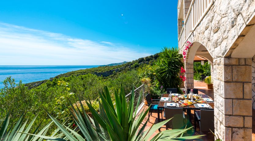 Photo of The Oyster Pearl