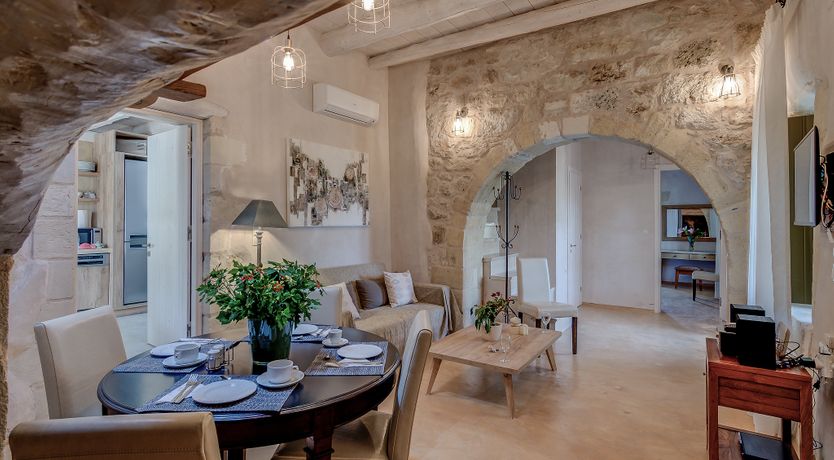 Photo of Sunset Muse